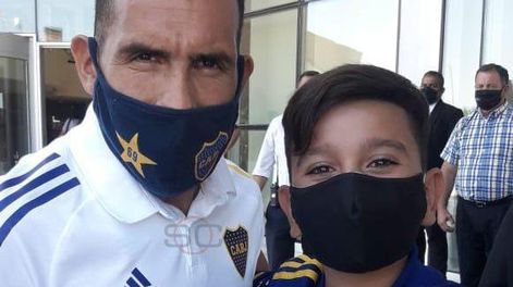 Tevez ya está en San Juan junto al resto del plantel de Boca
