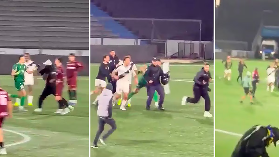 escandalo en uruguay: hinchas de danubio invadieron la cancha y atacaron a los jugadores