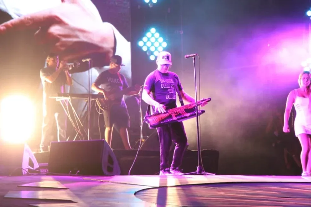 El color del show de Pablo Lescano y la respuesta del público, en fotos