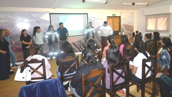 En Igesia arrancó la capacitación en conducción de vehículo de gran porte destinado a un nuevo grupo de mujeres del departamento.