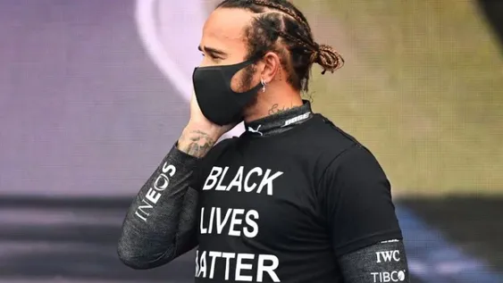 Lewis Hamilton tildó de ignorantes a dos campeones de la Fórmula 1