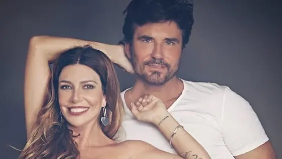 Mónica Ayos compartió una foto de Diego Olivera totalmente desnudo