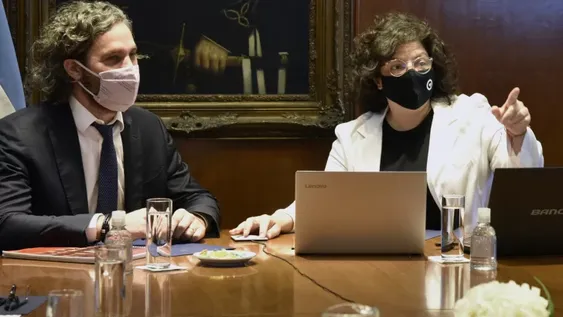 El Gobierno se reúne con el comité de expertos para analizar más restricciones