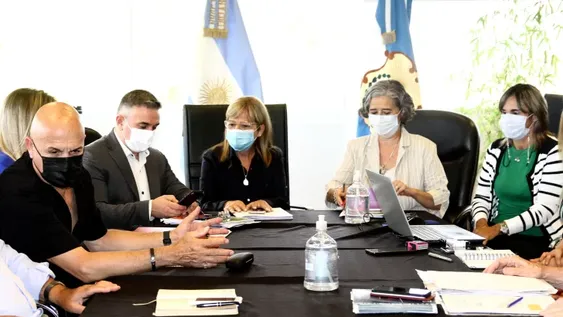 Por inflación, calculan que el sueldo docente subió un 150% en un año