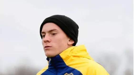 Quién es Valentín “el Colo” Barco, el chico de 16 años que jugará de titular en Boca