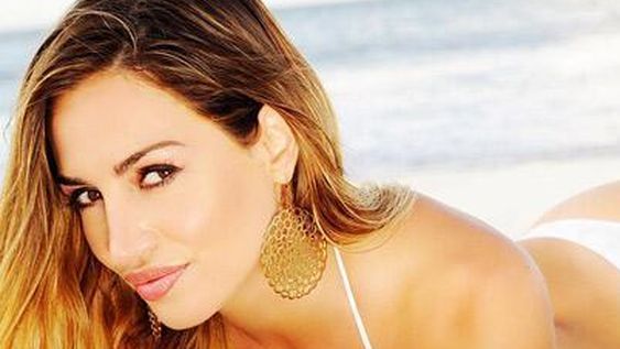 Belén Francese compezó a vender contenido erótico: “Pago el colegio de mis hijos”