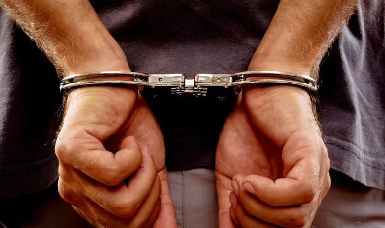 Violento episodio en recital de Q’Lokura: ataque en un caso de Policiales que terminó con un detenido.