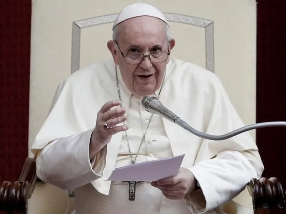 Referentes de todo el arco político, económico y social se unieron para saludar a Francisco