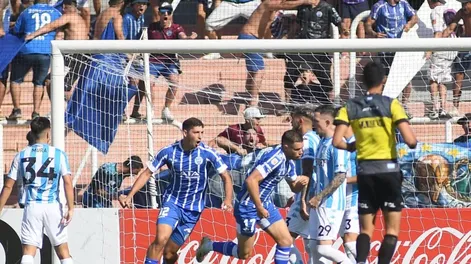Racing continúa en la confusión y perdió con Godoy Cruz en Mendoza