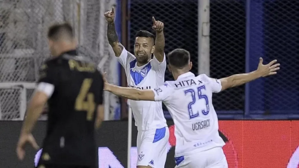 Partidazo sobre el final: lo ganaba Racing pero Vélez se lo dio vuelta