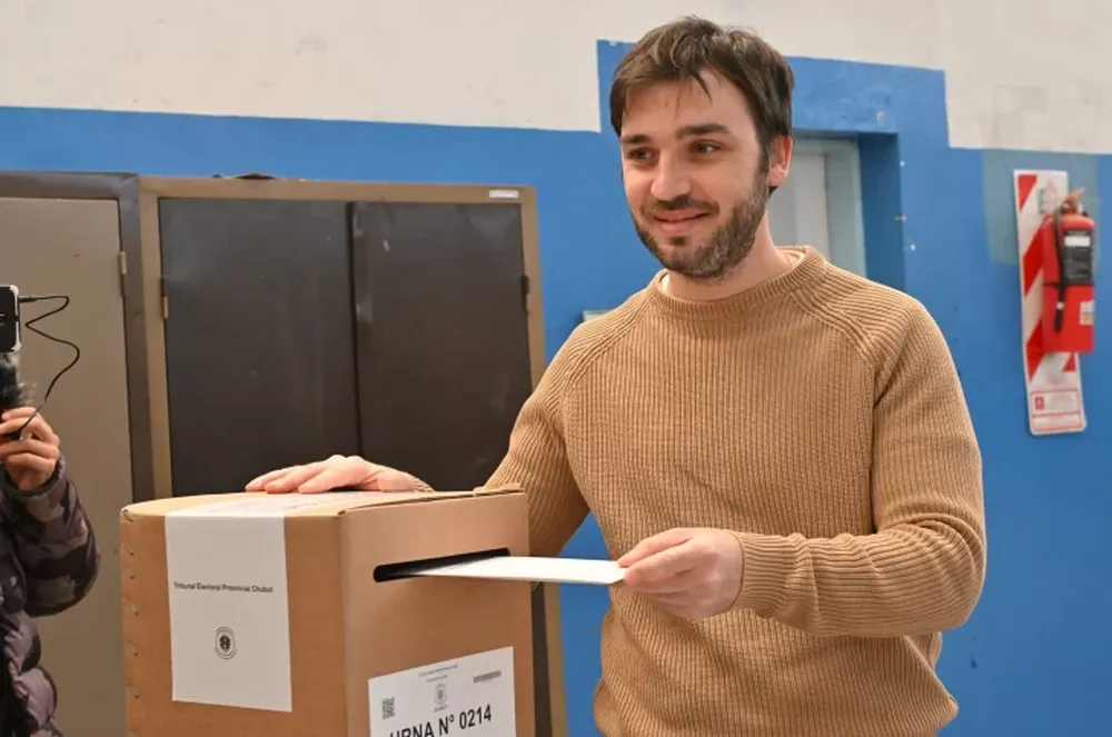 “Nacho” Torres, de JxC, se impuso ajustadamente en las elecciones a gobernador de Chubut