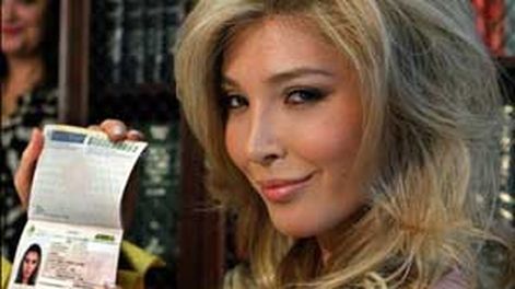 Aceptarían a una transgénero rechazada en Miss Universo