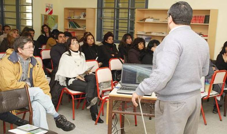70 docentes participaron de las jornadas en minería