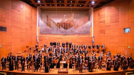 Diario de Cuyo | UNA GRAN FAMILIA. Con alrededor de 60 estudiantes, la Orquesta Sinfónica Juvenil es el semillero académico que cuenta la Sinfónica de la UNSJ para nutrirse de nuevos talentos en sus filas de instrumentos.