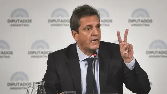 Massa confirmó que mañana lanza un nuevo régimen de importaciones