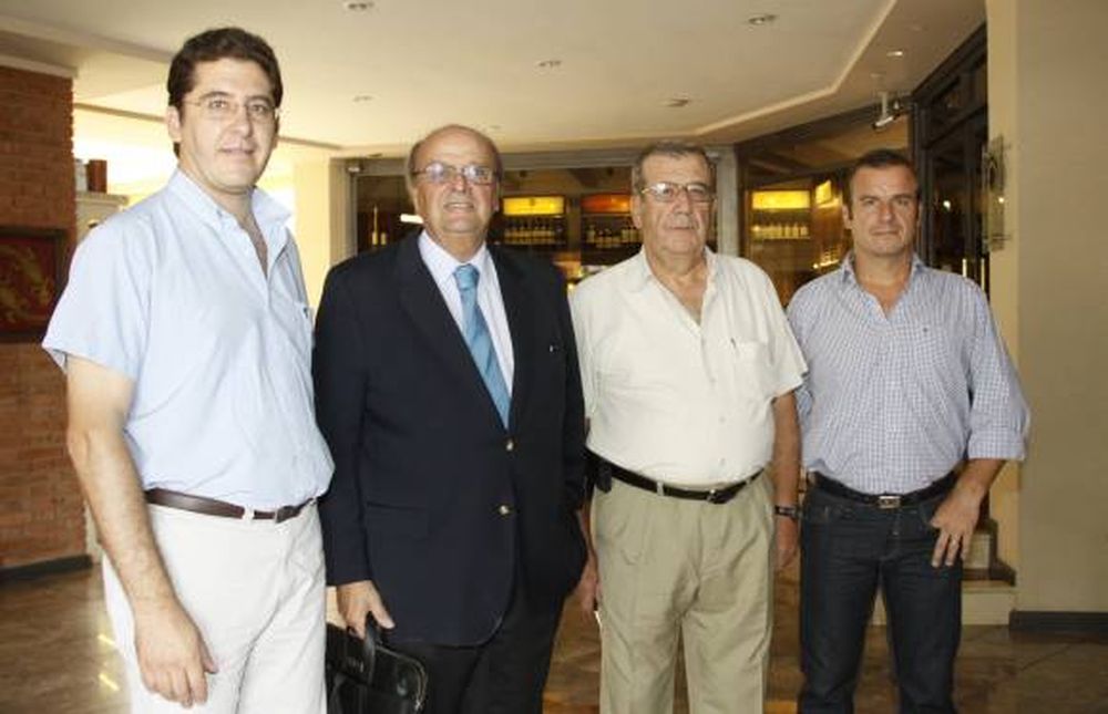 De Mendiguren, duro con  Mendoza por la Promoción