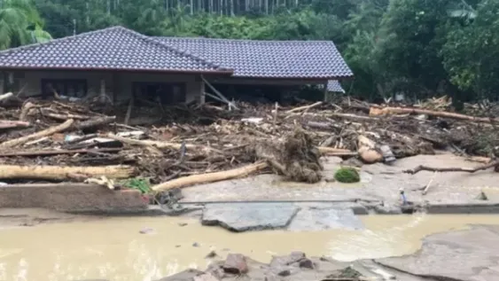 Al menos 10 muertos por fuertes lluvias y aludes en el sur de Brasil