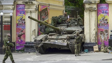 Sublevación de líder paramilitar ruso origina promesa de castigo de Putin y expectativas en Ucrania