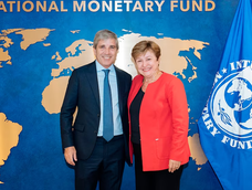 Ministro de Económia, Luis Caputo, Junto a Kristalina Georgieva, jefa del FMI Ministro de Económia, Luis Caputo, Junto a Kristalina Georgieva, jefa del FMI