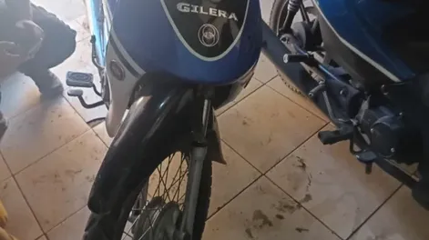 Detuvieron al “Pachano” y al “Ardilla”, los delincuentes que robaron una moto de una vivienda