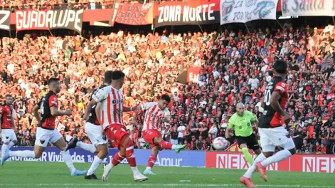 No hubo goles en el clásico santafesino entre Colón y Unión