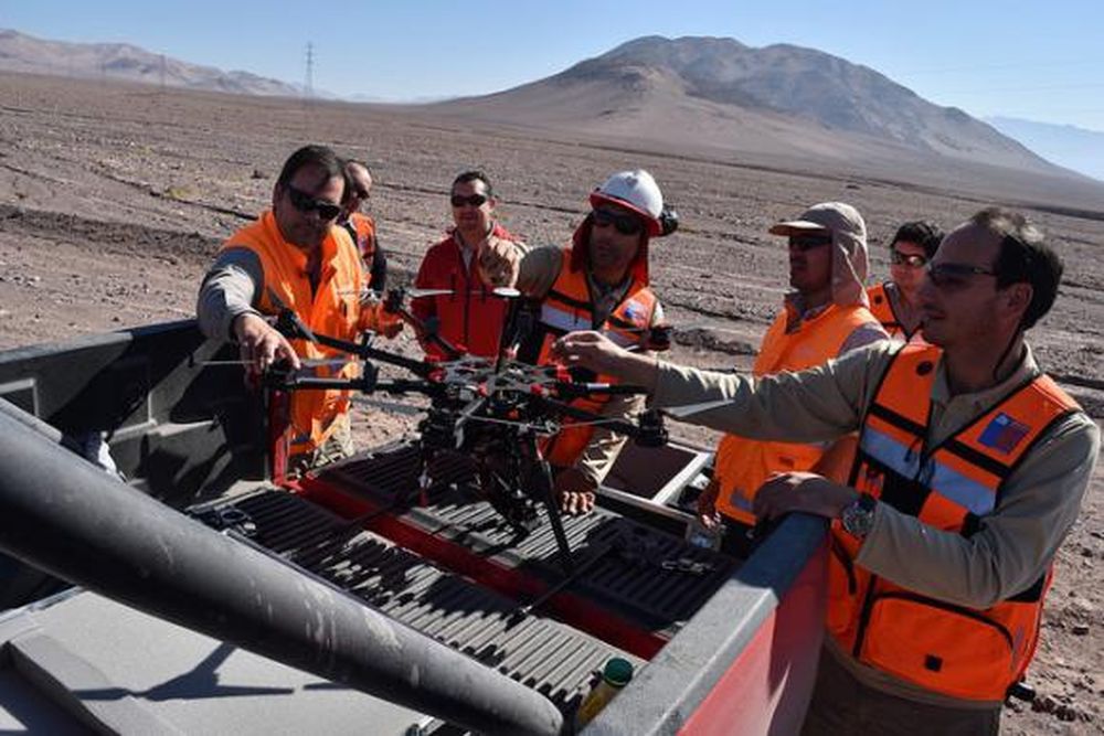 Drones y cintas transportadoras para impulsar la productividad