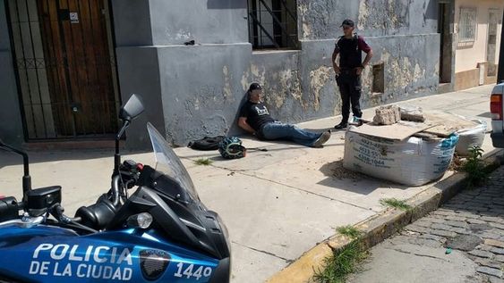 La jueza que liberó al motochorro colombiano autorizó la expulsión del país