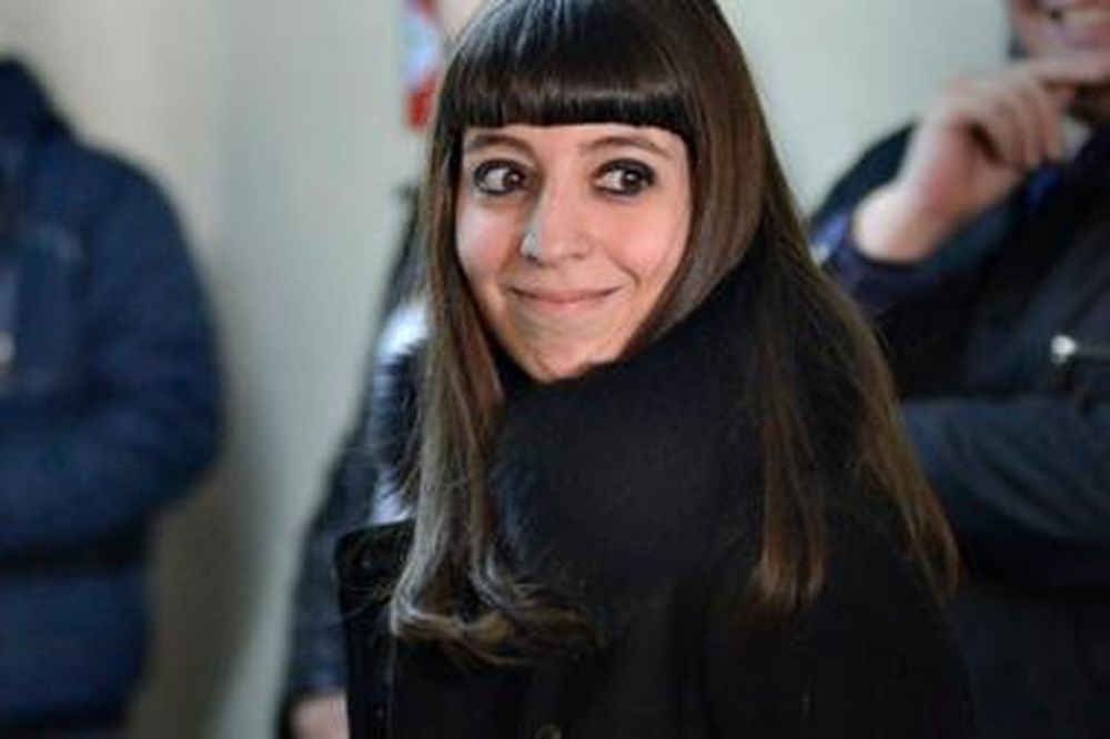 Florencia Kirchner pidió autorización para quedarse 45 días más en Cuba