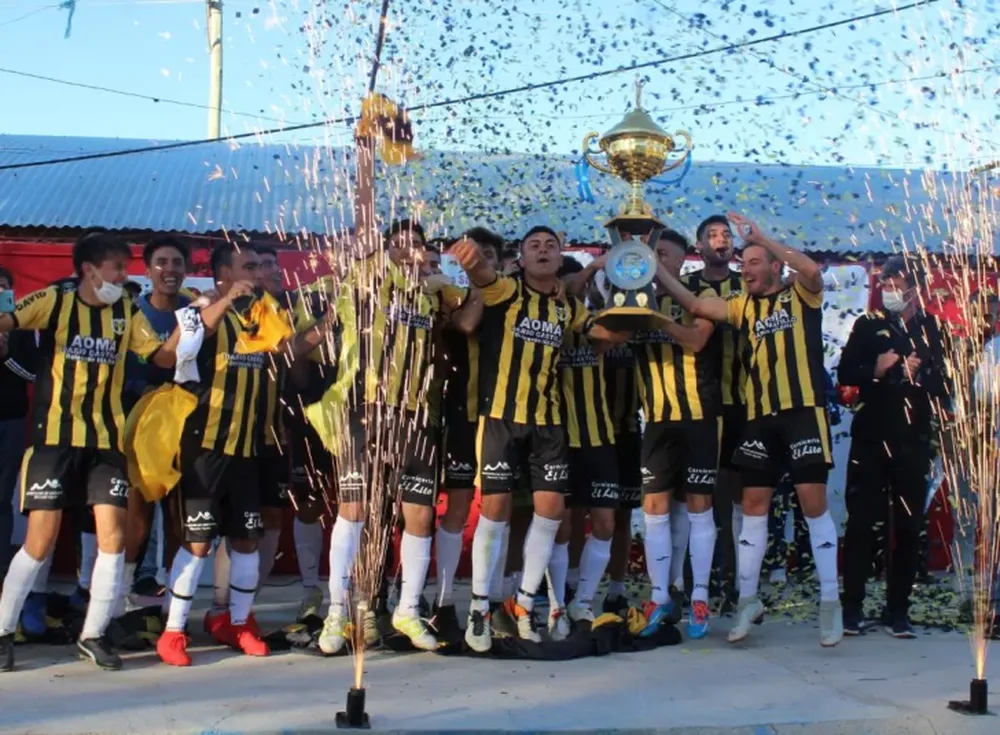 Falucho, el equipo de los milagros