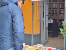 suelta de libros y una iniciativa que regresa para llevar mas literatura gratuita a los hogares de san juan suelta de libros y una iniciativa que regresa para llevar mas literatura gratuita a los hogares de san juan