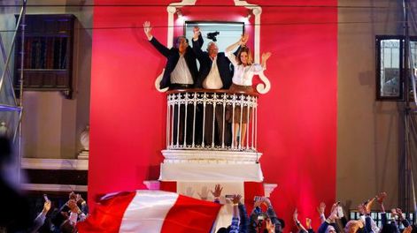 Kuczynski acaricia la Presidencia de Perú