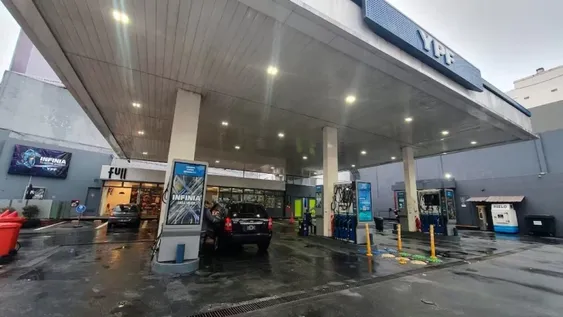 YPF, la compañía con más bocas de expendio en el país.