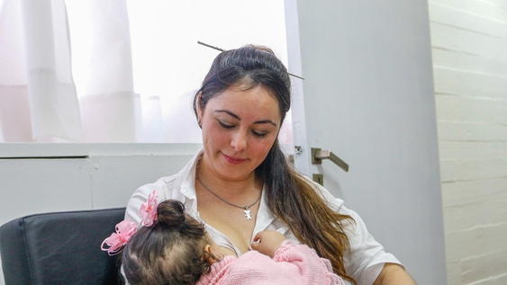 Profesionales de distintas áreas acompañarán a las familias durante la Expo de Lactancia Materna y Crianza en el Centro Cívico.