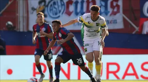 San Lorenzo derrotó a Defensa y tomó un poco de aire