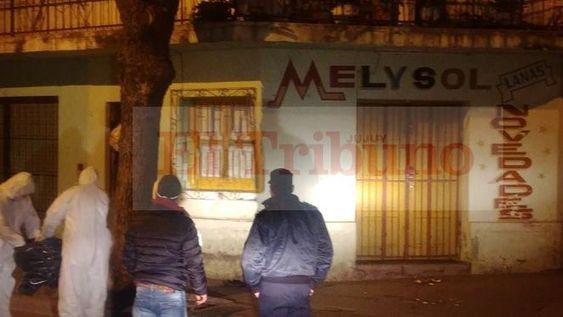 Hallaron a una joven muerta en una vereda de la ciudad jujeña de San Pedro