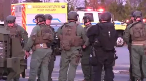 Al menos dos heridos por un tiroteo en un centro comercial de Nueva York