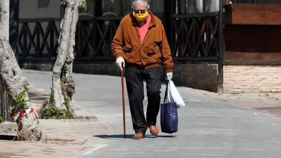 Coronavirus: en las últimas horas hubo 420 muertes en Italia, 684 en Reino Unido y 389 en Francia