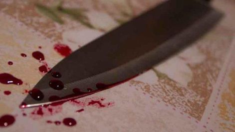 Esperaba el colectivo y lo apuñalaron para robarle el celular: hay un detenido