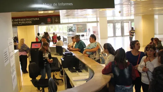 La Legislatura se plegará al adelanto de sueldo de $4 mil y municipios, en estudio