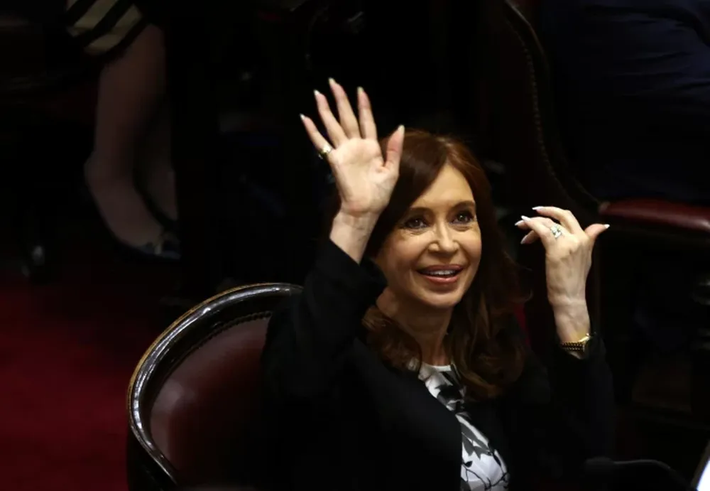 Cristina integrará un bloque de 8 senadores y se queda con el nombre FpV-PJ