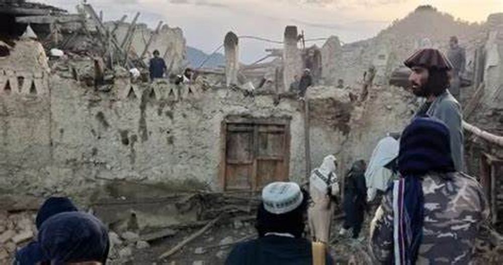 Un sismo de magnitud 6,3 en Afganistán dejó al menos 15 muertos