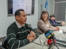 Esta mañana, en conferencia de prensa, se anuncion el desfile en Chimbas por el Día de la Bandera. Esta mañana, en conferencia de prensa, se anuncion el desfile en Chimbas por el Día de la Bandera.