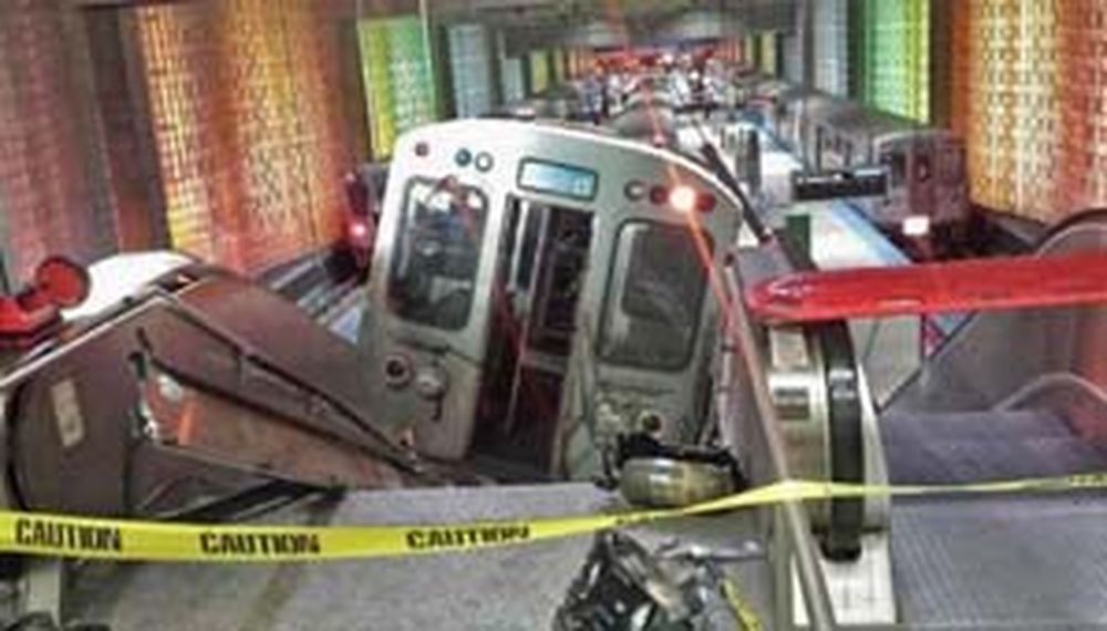 Impresionante choque de trenes en Chicago: 30 heridos