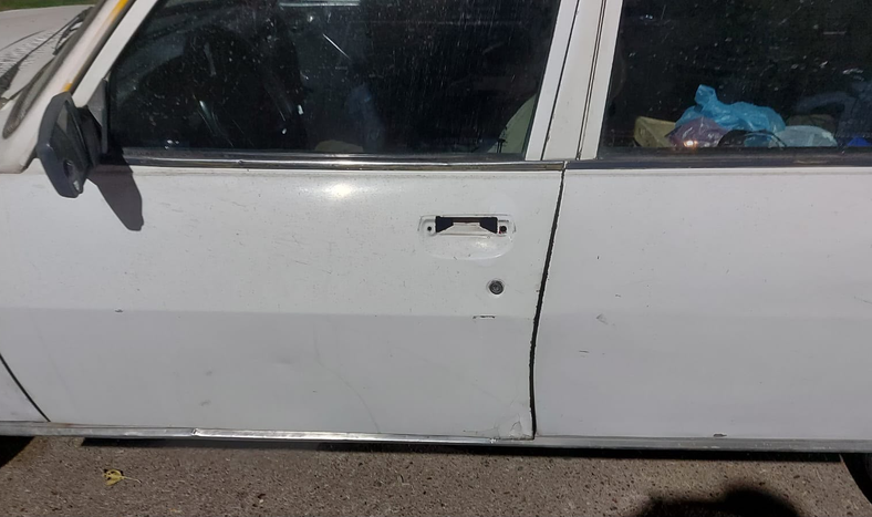 Auto que intentaron robar en Capital.