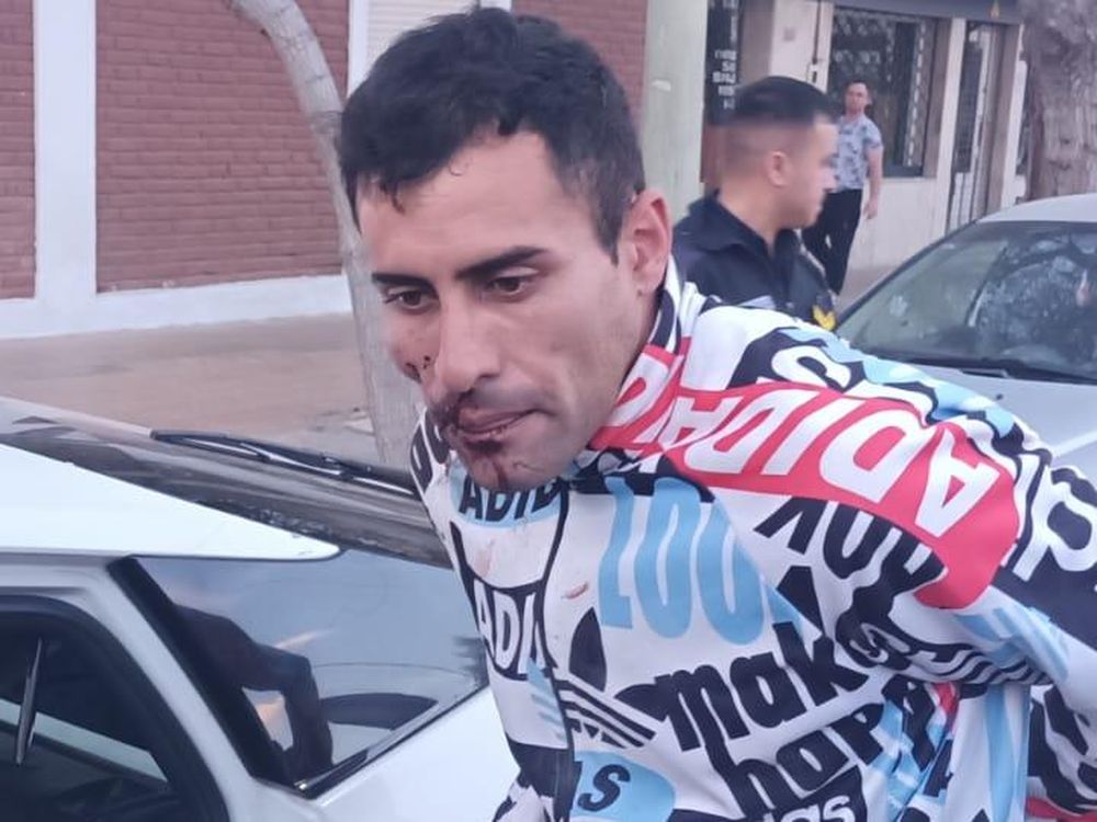 Detuvieron a un sujeto y a un niño de 11 años tras entrar a robar a una casa capitalina