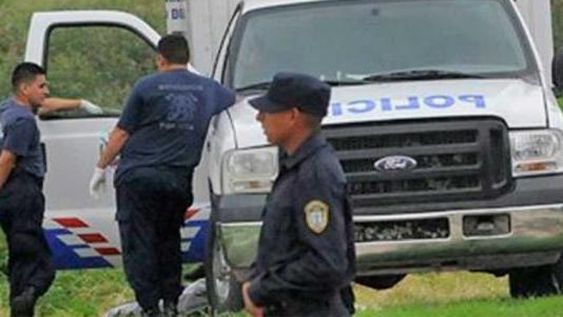 Un hombre asesinó a puñaladas a sus expareja y excuñada