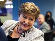 La titular del FMI, Kristalina Georgieva, supervisa el acuerdo que condiciona nuevas medidas económicas en Argentina. La titular del FMI, Kristalina Georgieva, supervisa el acuerdo que condiciona nuevas medidas económicas en Argentina.