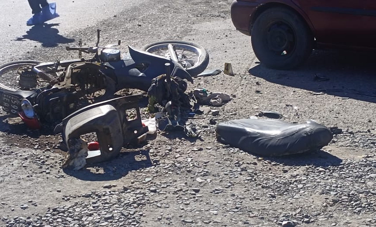 La moto que conducía AdolfoNicolás Ávila, la víctima del accidente.