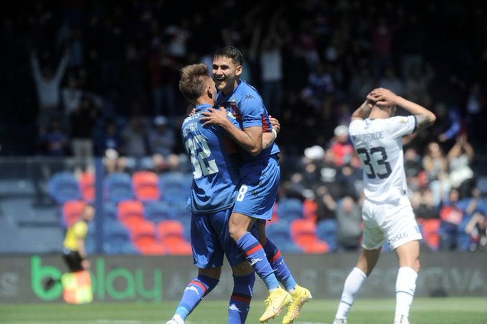 Independiente cayó en Victoria ante Tigre en el primer partido de la gestión Doman