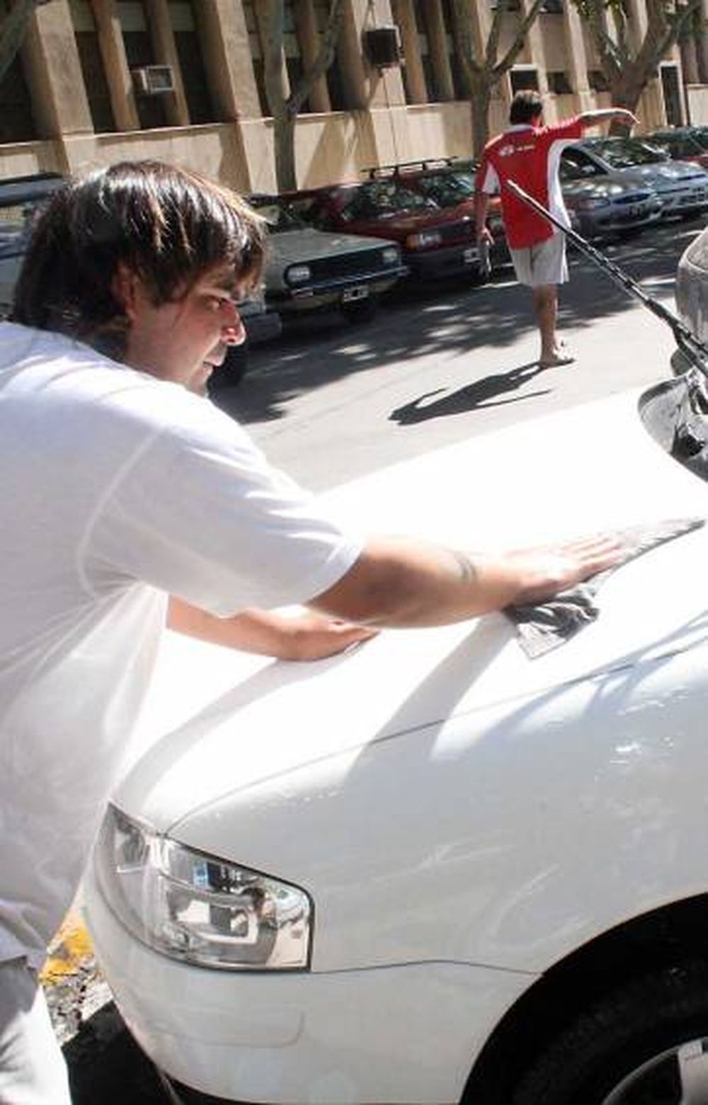 Una cuadra que quedó al mando de los lavacoches